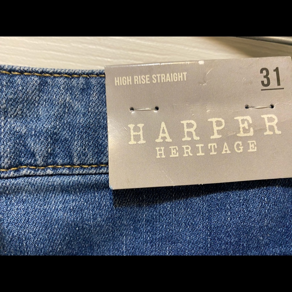 Francescas Jeans Size 31 (Size 11) NWT